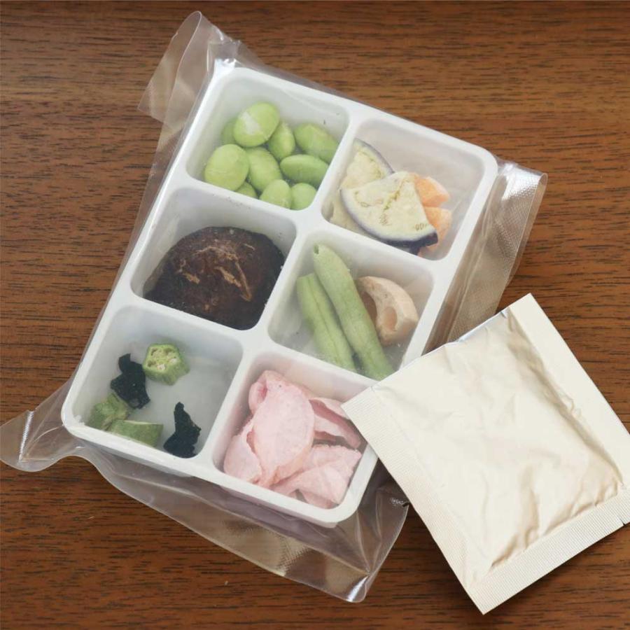お膳、お盆セット Amazon.co.jp: お供えセット【1セット入り】 「お霊供膳」 「フリーズ