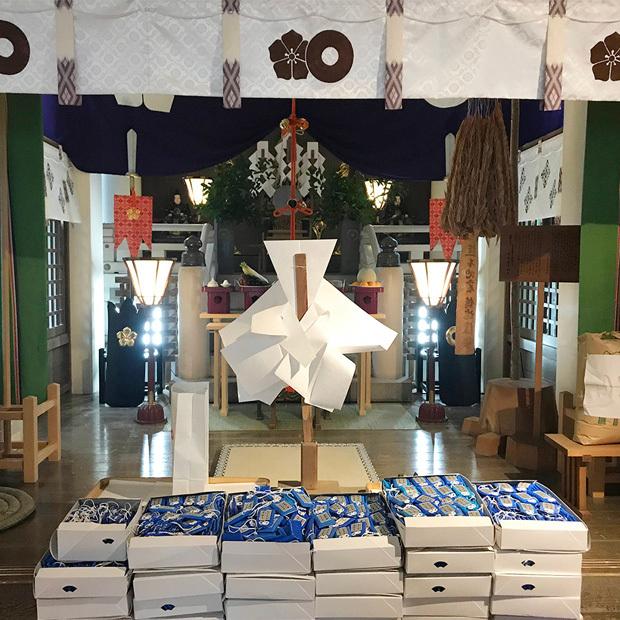 後来不落 熊本城瓦御守 Castle 49 熊本城売店 通販 Yahoo ショッピング