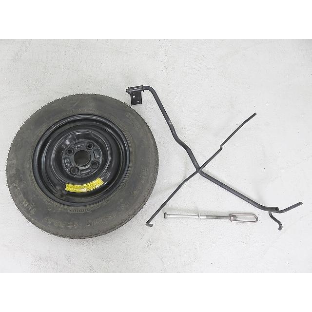 HPI Eジーラ　スペアタイヤ付　中古 ハイゼットカーゴ EBD-S331V H25年 中期 スペアタイヤ ハンガー付き