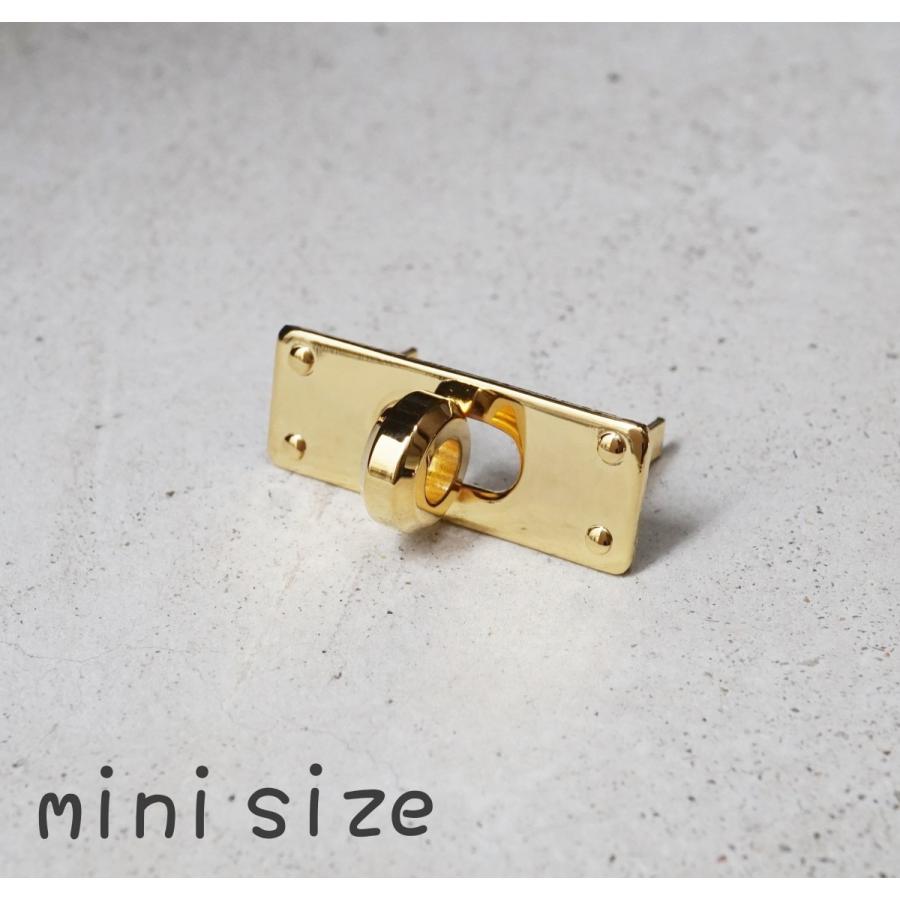 ケリー バーキン風 飾りブローチ ミニ ゴールド Kume672 Kume672 Kume Webstore 通販 Yahoo ショッピング