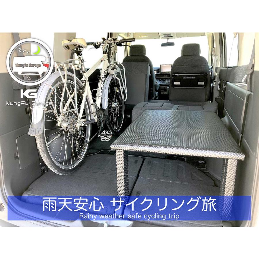 ステップワゴン (RP6 7 8) ベッドキット 2分割式 黒 車中泊用 ステップワゴン (RP6 7 8) ベッドキット 2分割式 黒 車中泊用