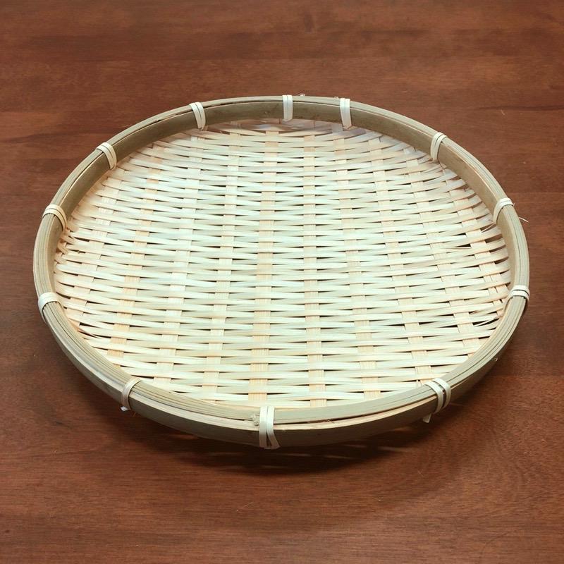 /即納/ 竹製 ざる 小ヒゴ 平皿 22cm 50-341 / 盆ざる 竹ざる 竹ザル 小ひご 浅ざる 浅ザル 丸 ざるそば 野菜 ザル 浅型 ...
