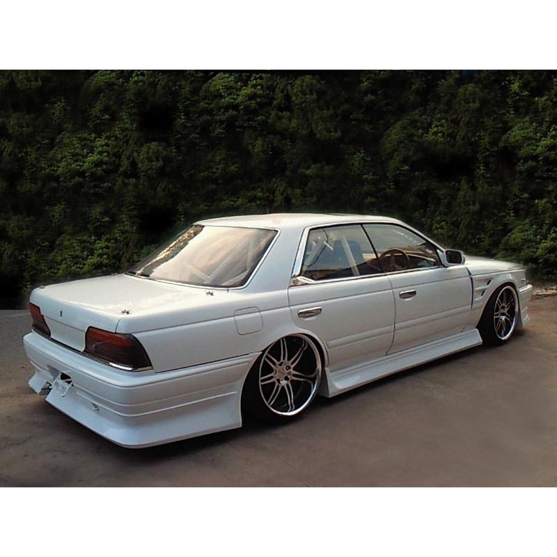 ローレル　３点セット エアロパーツ3点セット : クニーズ・ヤフー店 - 通販 - Yahoo!ショッピング