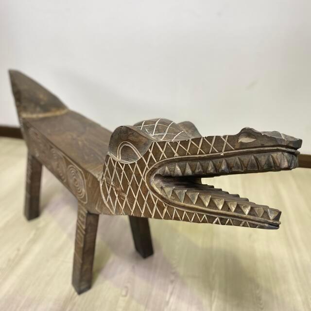 木製 わに ワニ ベンチ スツール 茶 ブラウン W125 椅子 チェア 置台