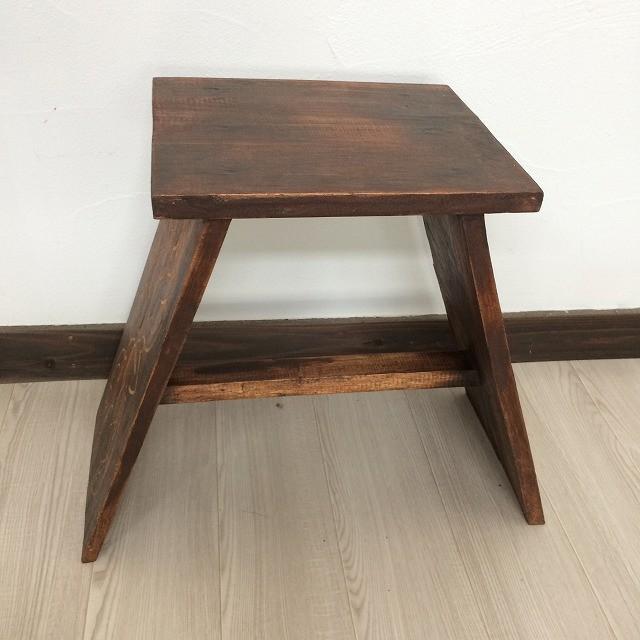 アルベシア材 彫刻入り チェア 木製 スツール イス 椅子 バリ アジアン