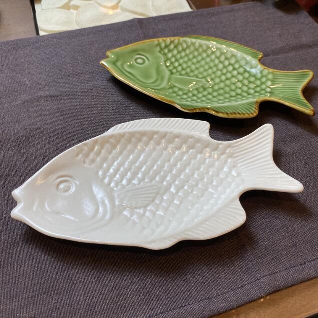 ジェンガラケラミック 皿 魚 プレート 小 白 深緑 正規品食器 高級 アジアン雑貨