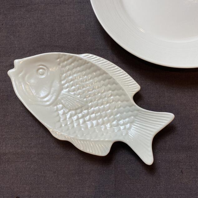 ジェンガラケラミック 皿 魚 プレート 小 白 深緑 正規品食器 高級