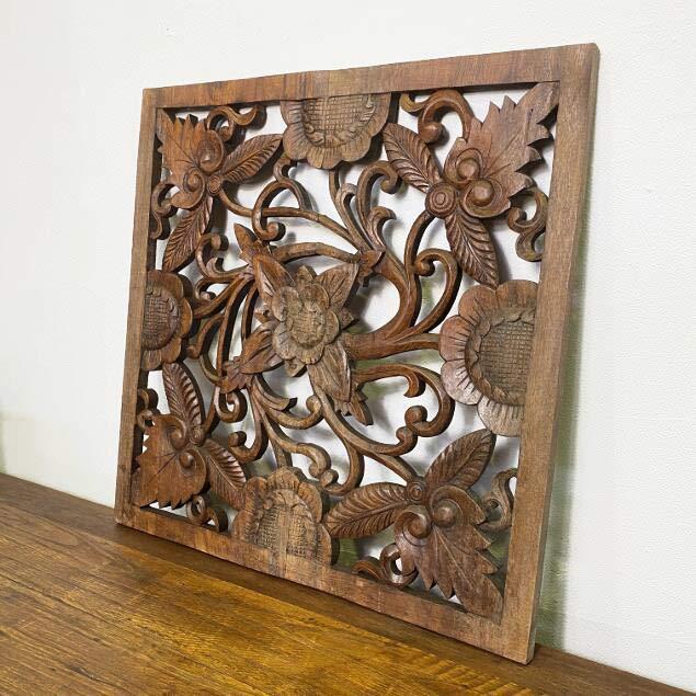木製 彫刻レリーフ 大型 片面彫り 60×60cm 花 パネル 壁飾り 木製 彫刻レリーフ 大型 片面彫り 60×60cm 花 パネル 壁飾り