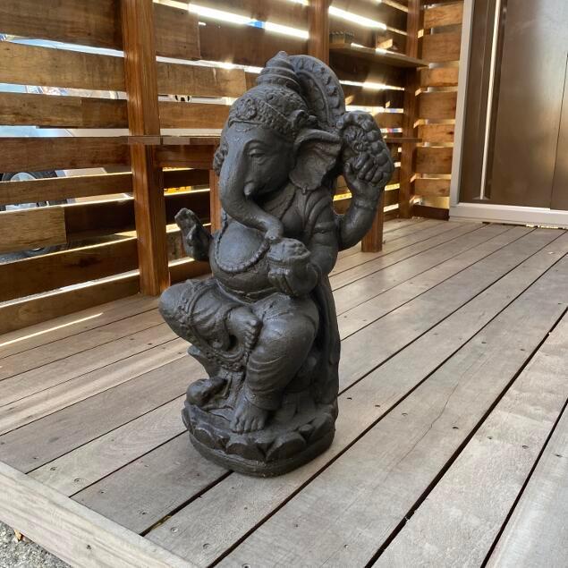 BIGサイズ ガネーシャ像 (高さ約30cm）木製 木彫りガネーシャ