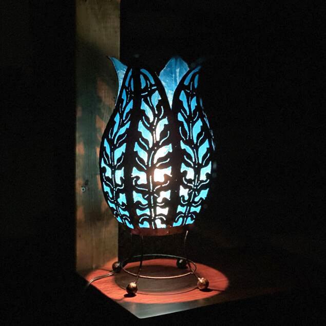 アイアン透かし チューリップ型 スタンドランプ H40cm バリ島製 フロア