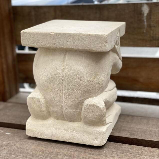 石像 天然石 皿持ちカエル H24cm パラス石 バリ島 彫刻 オブジェ 置物 ...