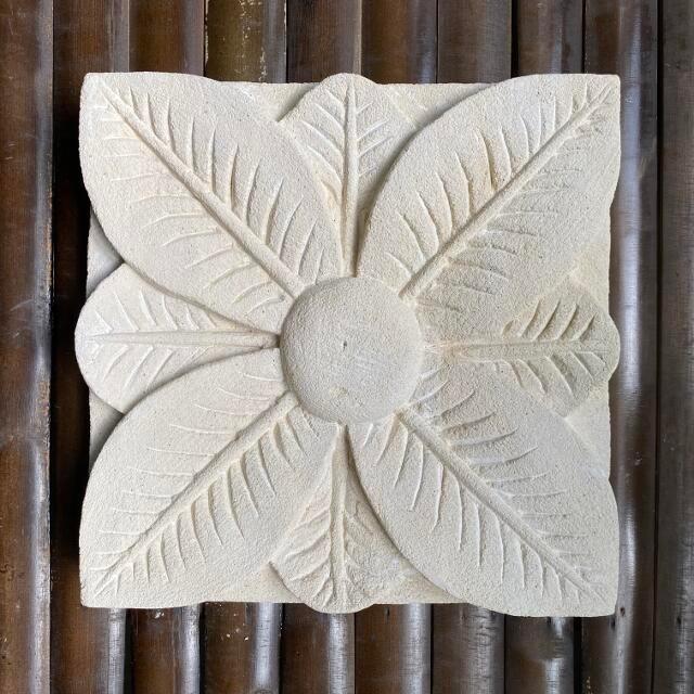 ストーンレリーフ 葉 20×20 厚み3cm タイル パラス石 石材 バリ 石彫り