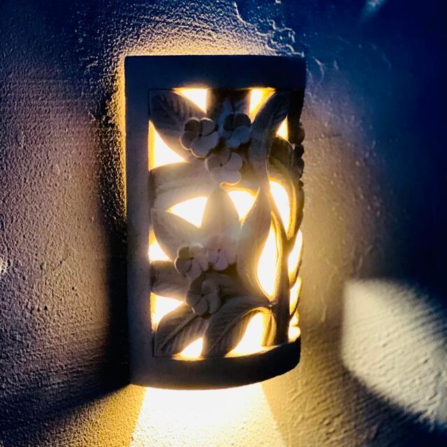 ランプシェード プルメリア＆葉 石のランプ 天然石 壁掛け