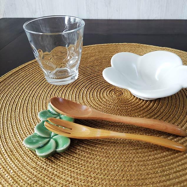 ジェンガラケラミック 箸置き 2個1セット 2色 グリーン ピンク