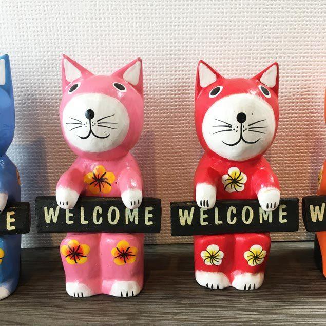 バリネコ WELCOMEサインボード 木製 オブジェ 5色 ネコの置き物 木彫り