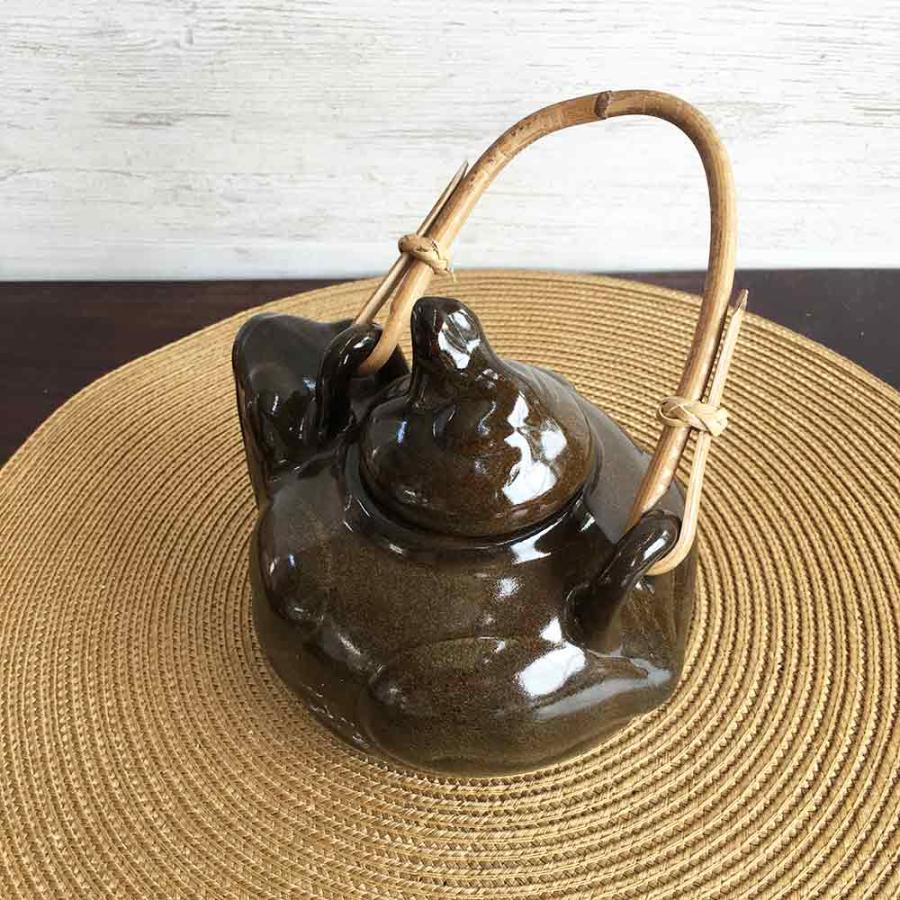 急須 ティーポット カエル ブラウン おしゃれ お茶 陶器 バリ島