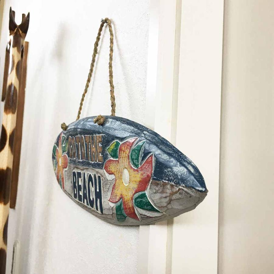 マリン雑貨 サインプレート GO TO THE BEACH サーフボード 壁掛け 木製