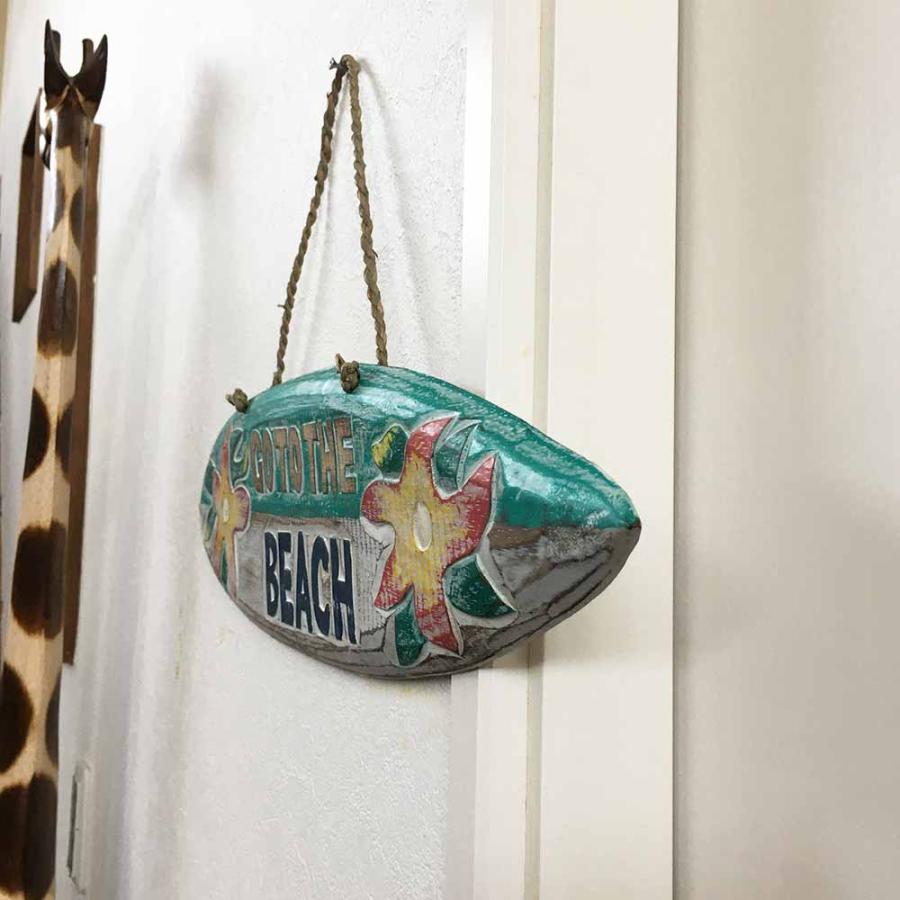 マリン雑貨 サインプレート GO TO THE BEACH サーフボード 壁掛け 木製