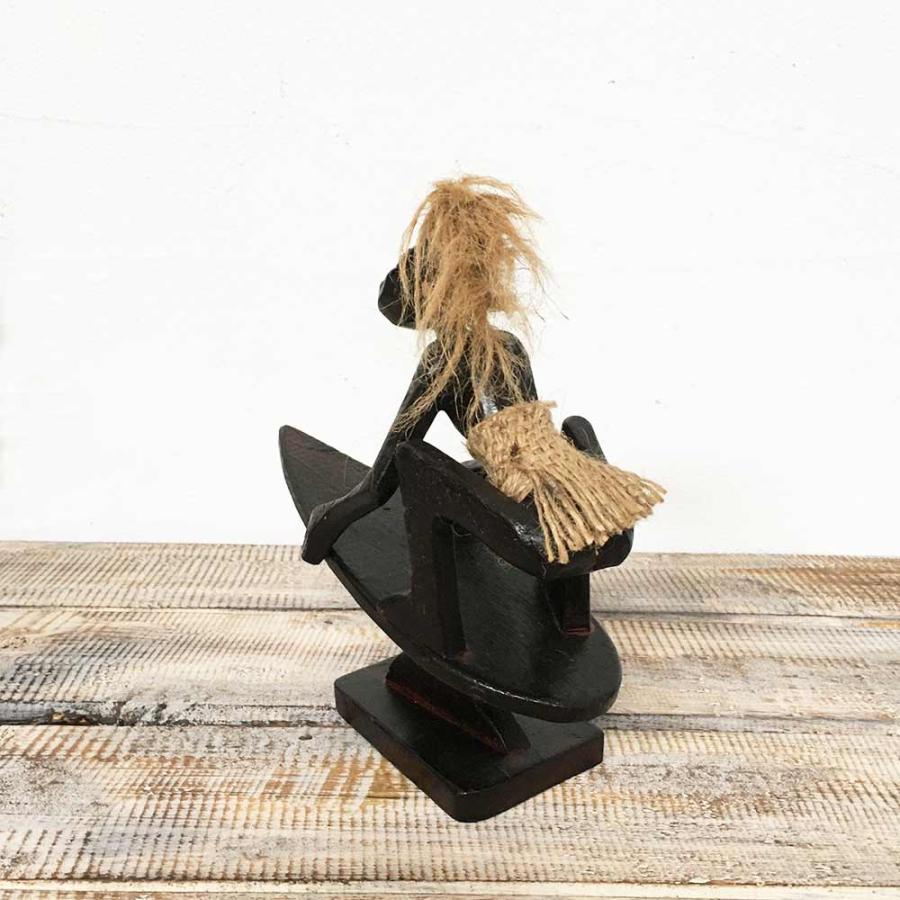 木製 オブジェ イリヤ原人 サーフィン D 波乗り 置物 バリ風 木彫り