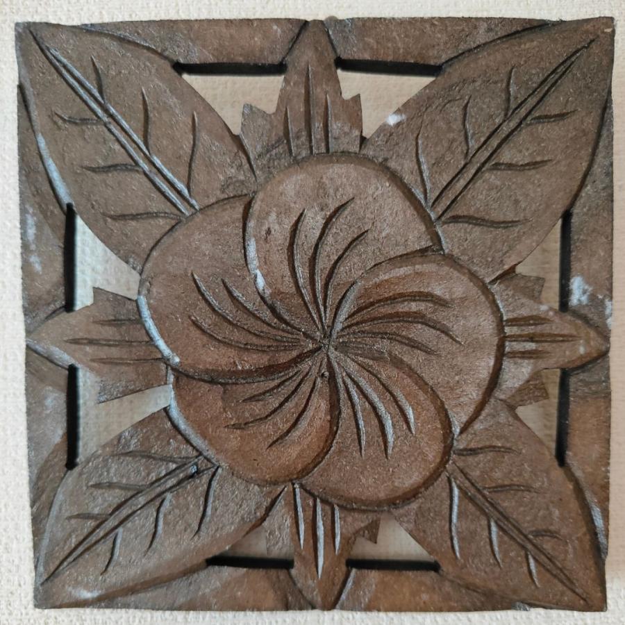 メール便対応可 木製レリーフ プルメリア 14.5cm角 ミニ MDF ウォール