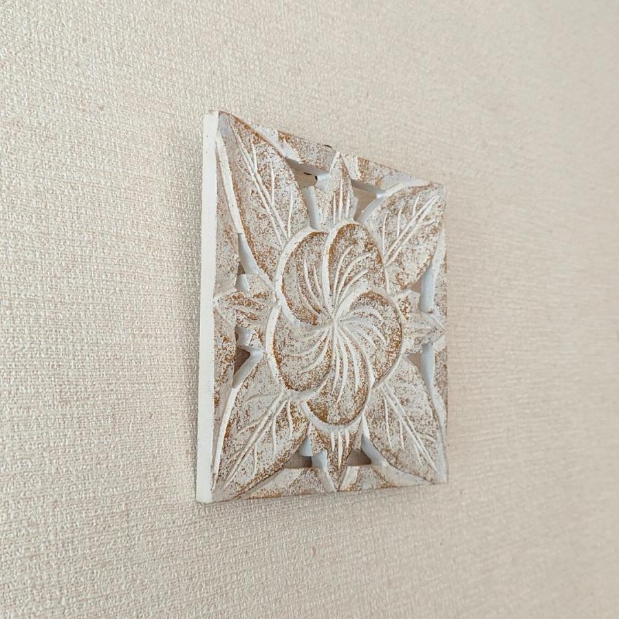 メール便対応可 木製レリーフ プルメリア 14.5cm角 ミニ MDF ウォール
