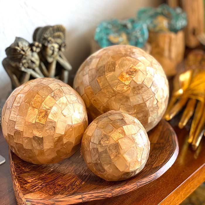 バリ島 シェル 置物 丸型 ボール オブジェ 3つセット ホワイト