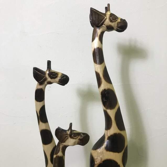 木彫り キリン 3つセット キリンの木製オブジェ 置き物 バリ 木彫り キリン 3つセット キリンの木製オブジェ 置き物 バリ