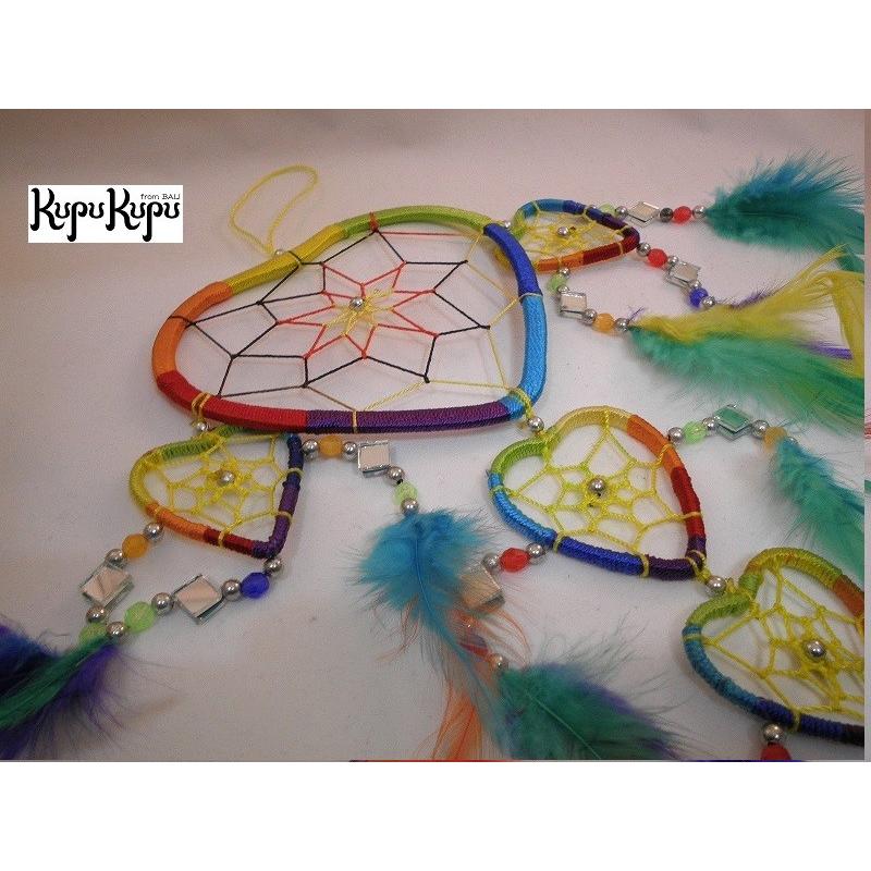 バリ島製 ハート カラフルドリームキャッチャー 4連 ビーズ付き おしゃれ インテリア エスニック 壁飾り Y Dr 1 バリ雑貨 石像のクプクプ アジアン 通販 Yahoo ショッピング