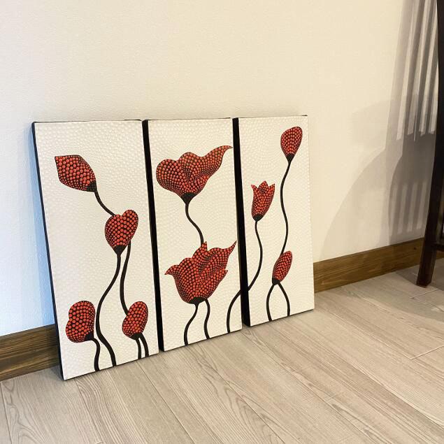 バリ絵画 ドットアート H50×W60cm 3連 赤い花 A-1 アートパネル バリ絵画 ドットアート H50×W60cm 3連 赤い花 A-1 アートパネル