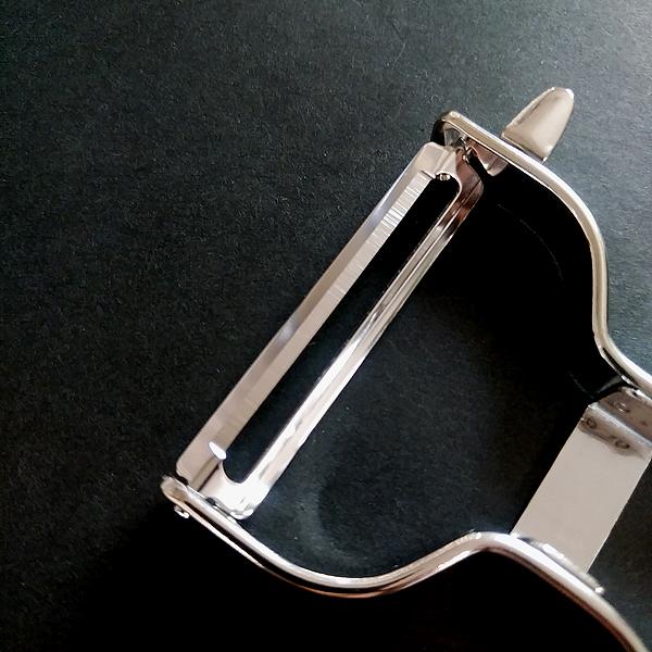 キッチン雑貨 まとめ売り セット すりおろし　ピーラー　他　調理器具　おまけ付⑦ おろし 器 セット 金 卸金 燕三条 ピーラー すりおろし器 皮むき