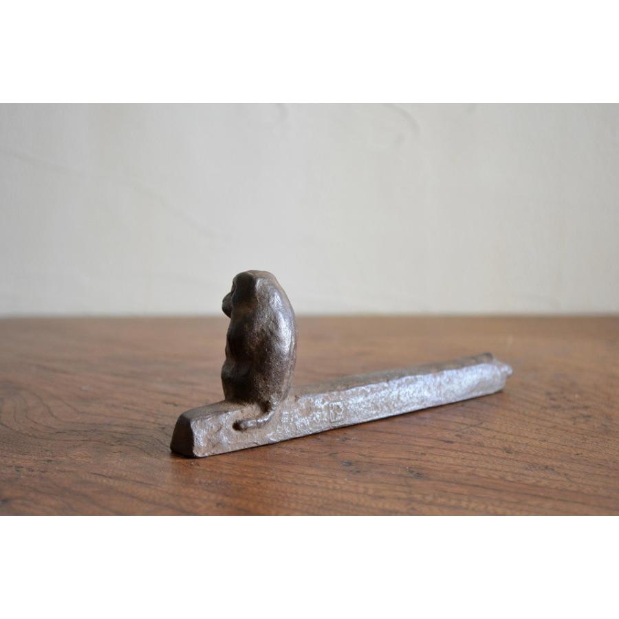 申 (さる) 文鎮 | 鈴木盛久工房 (岩手県) [南部鉄器 かわいい おしゃれ