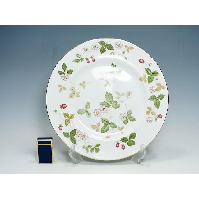 ウェッジウッド ワイルドストロベリー 大皿 27 5cmプレート Wedgwood 高級 ブランド食器 可愛い かわいい おしゃれ 人気 定番 パーティ 盛り皿 1901038 G くらしのくらヤフー店 通販 Yahoo ショッピング