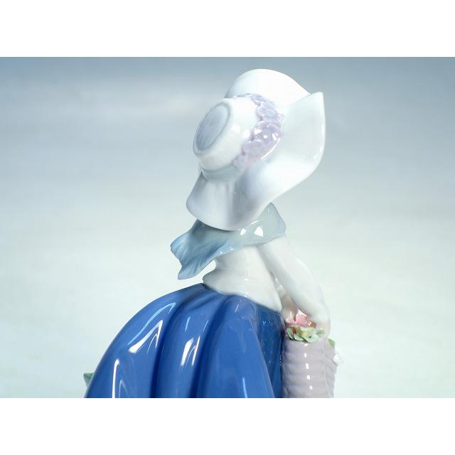 リヤドロ人形 LLADRO 綺麗な花ばかり 17cm 置物｜kurashinokura｜10