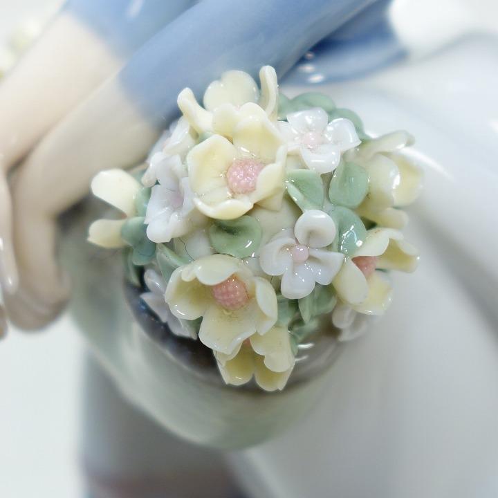 リヤドロ 人形 LLADRO ５月の花 少女 17cm #5467｜kurashinokura｜10