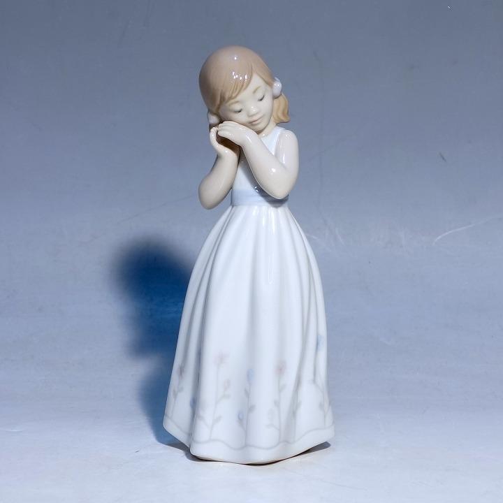 リヤドロ Lladro 人形 置き物 我が家のプリンセス 17cm #6973 少女