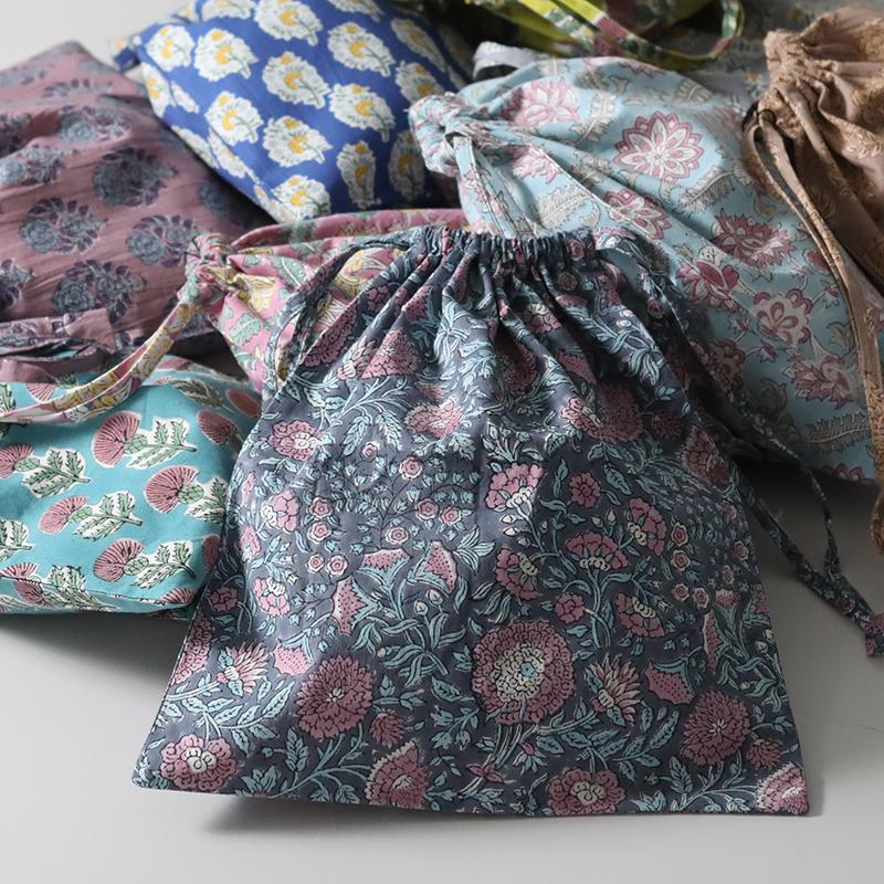 インド綿 プリント巾着 40×30cm コットン 花柄 ボタニカル柄 おしゃれ