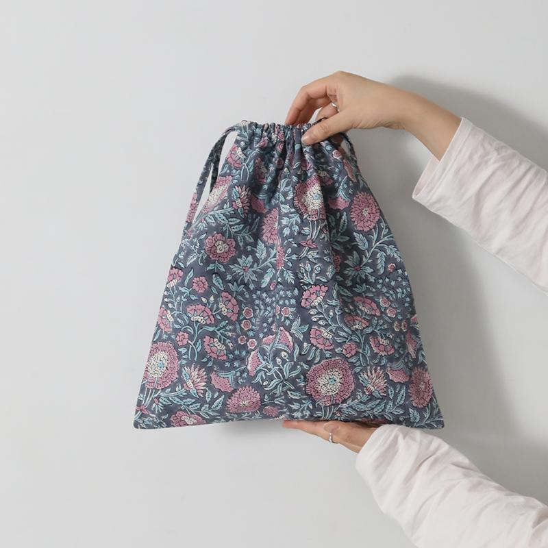 インド綿 プリント巾着 31.5×34.5cm コットン 花柄 ボタニカル柄
