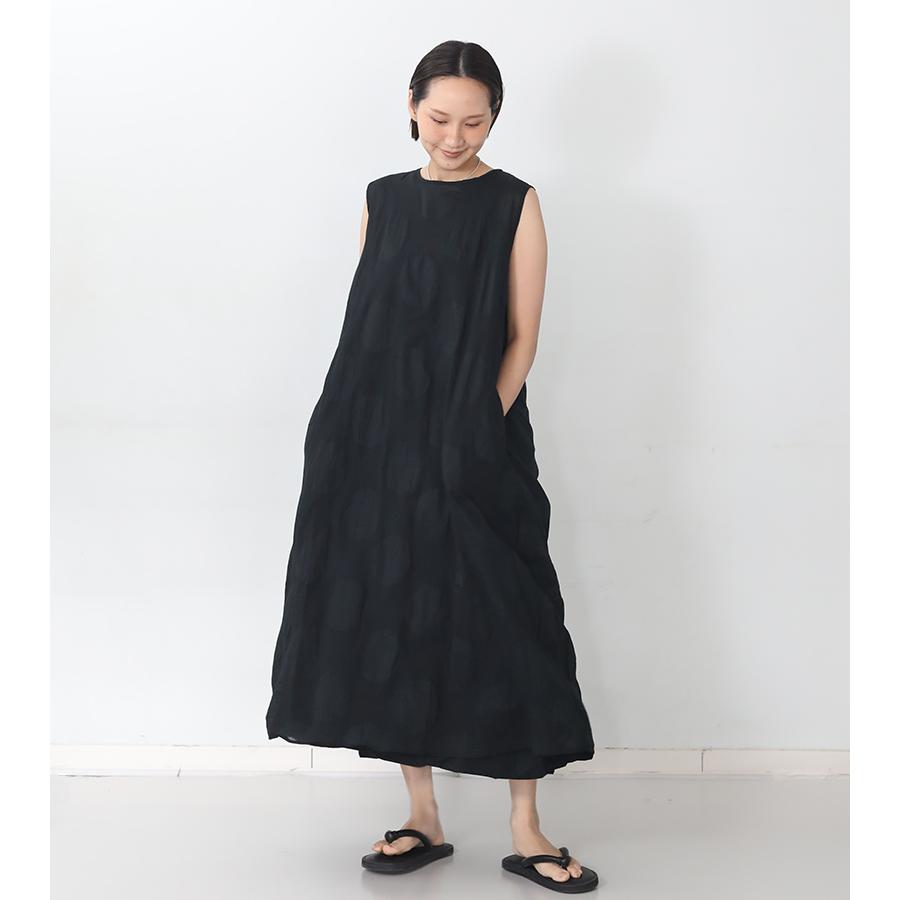 ICHI イチ ドットワンピース グレー ブラック ホワイト ノースリーブ 水玉 ロング丈 aライン 薄手 フレアワンピ コットン 大人 おしゃれ 春夏 2026 新作 爆買の画像