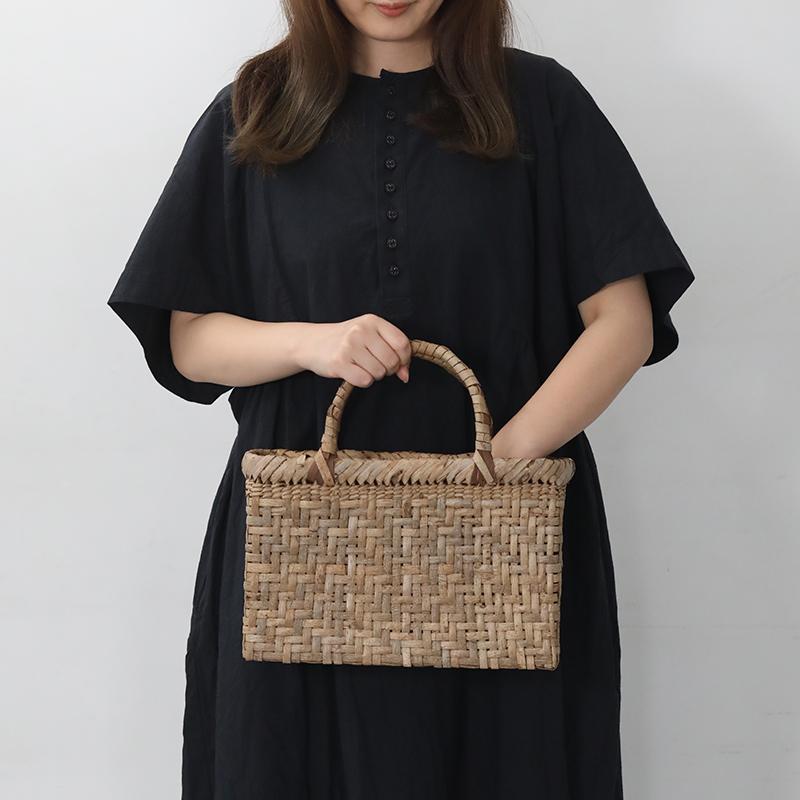純国産 くるみかごバッグ#2 胡桃 クルミ 福島県 奥会津の胡桃 編み組細工 ナチュラル シンプル かご カゴ 籠 内布あり 和服バッグの画像