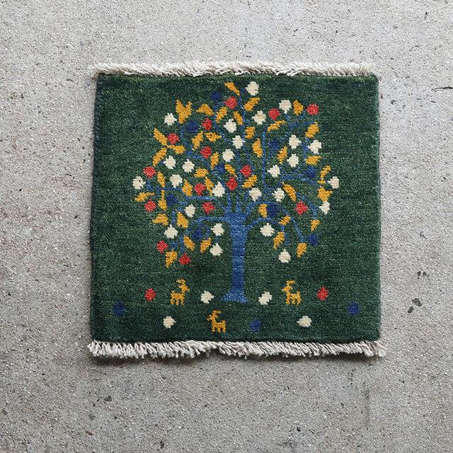 ミニギャッベ(2) チェアパッド 40×40cm イラン 直輸入 本物 極上