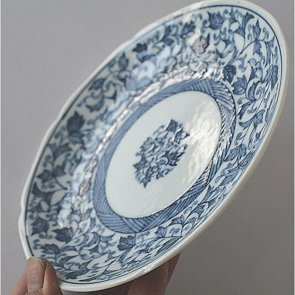 中皿 16cm 唐草 松峰窯 : 暮らしの器 - 通販 - Yahoo!ショッピング