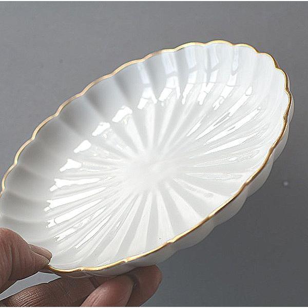 中皿 菊花形 豪華金縁 sam259 : 暮らしの器 - 通販 - Yahoo!ショッピング