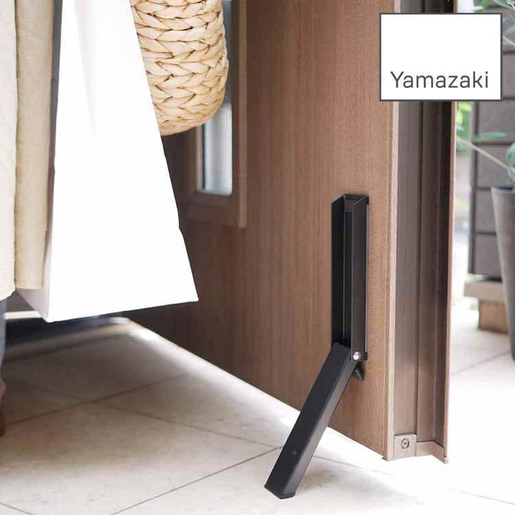 スマート Smart マグネット折り畳みドアストッパー スマート ブラック 山崎実業 2487 ドアストッパー 玄関 おしゃれ 欧 ドアストップ ドア止め スリム シンプル 2487 生活雑貨 Kurasuno ヤフー店 通販 Yahoo ショッピング