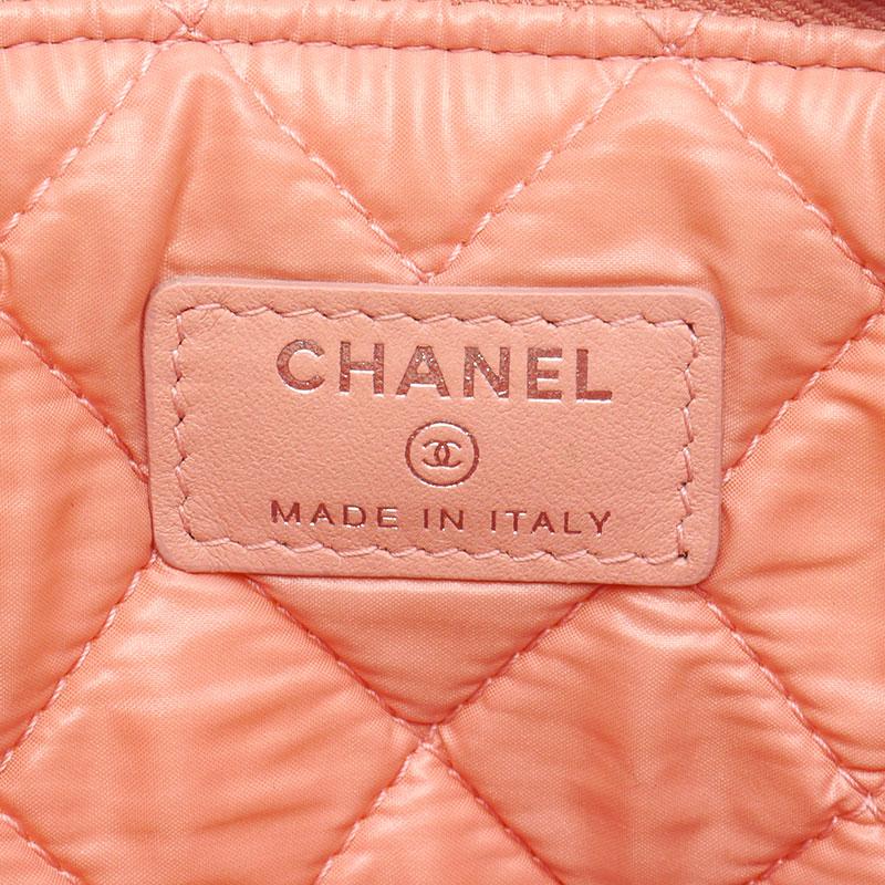 CHANEL シャネル　ドーヴィル　クラッチバッグ CHANEL シャネル ドーヴィル クラッチバッグ ピンク ツイード A4