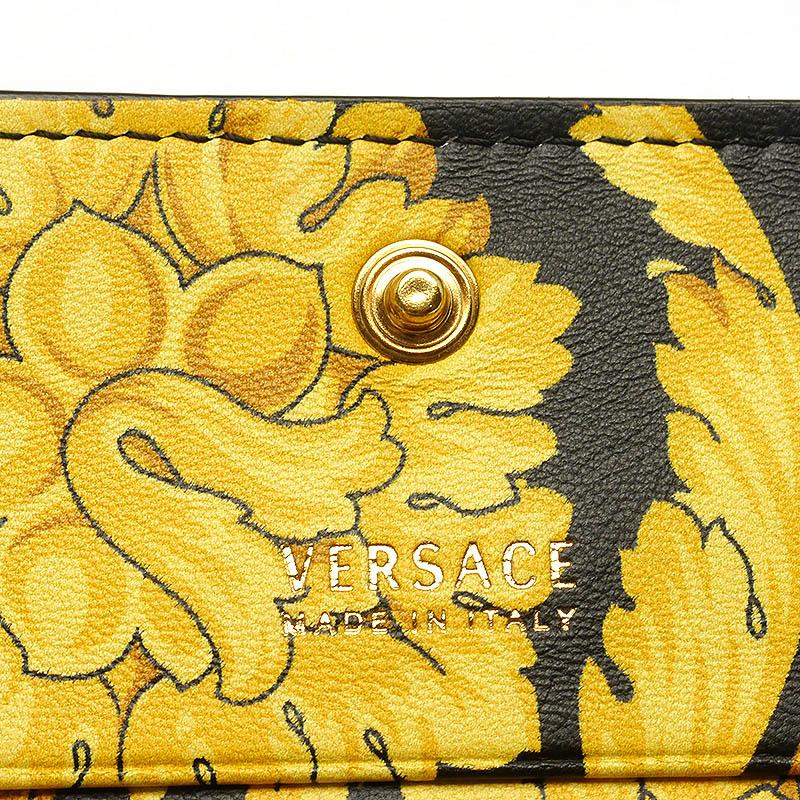 VERSACE ヴェルサーチ ヴィルトゥス キルティング 二つ折り財布 VERSACE ヴェルサーチ ヴィルトゥス キルティング 二つ折り財布