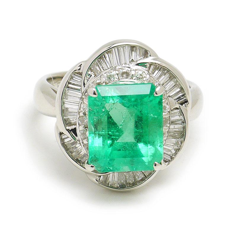 エメラルドダイヤモンドリング #9 約9号 PT900・E3.20ct・D0.86ct 