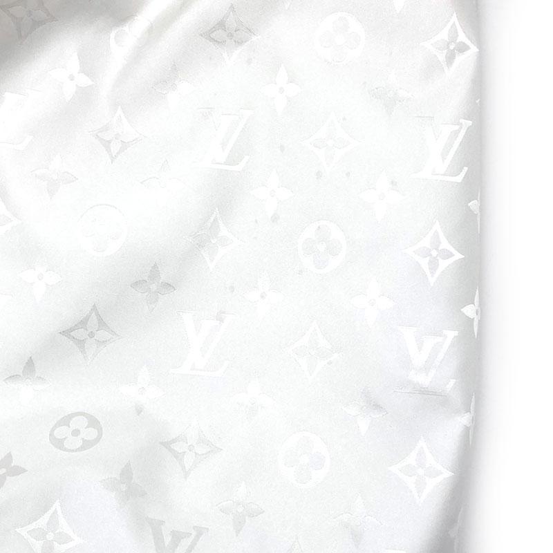 LOUIS VUITTON（ルイ・ヴィトン） モノグラムリバーシブルウインド
