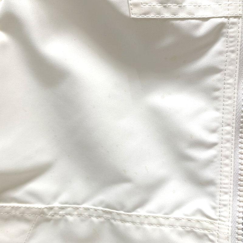 LOUIS VUITTON（ルイ・ヴィトン） モノグラムリバーシブルウインド