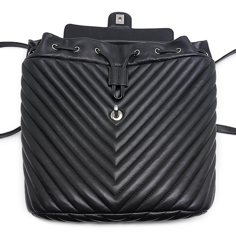 ほぼ未使用 シャネル Vステッチ ラムスキン リュックサック ブラック CHANEL シャネル Vステッチ バックパック リュック ラムスキン