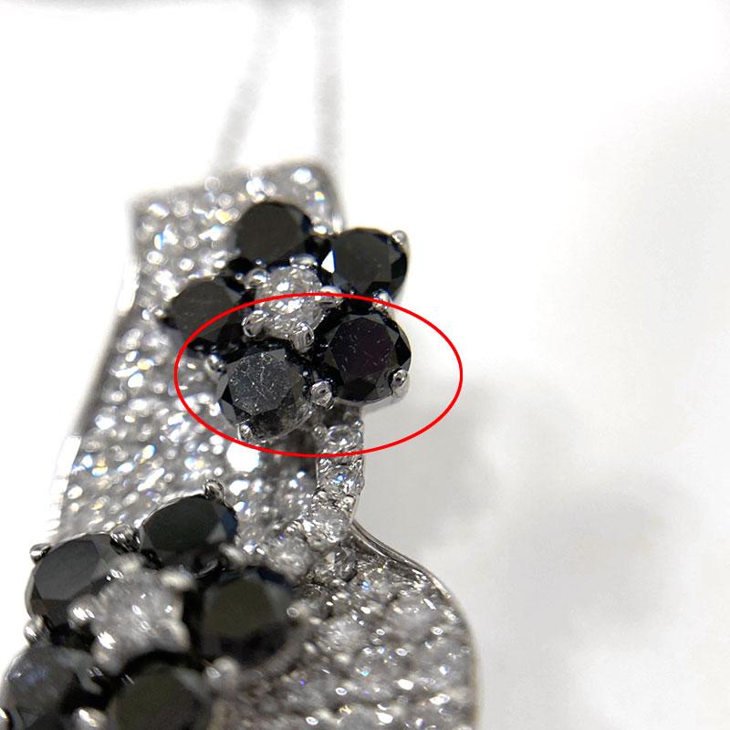 フラワーモチーフネックレス K18WG・ダイヤモンド合計1.15ct ブラック 